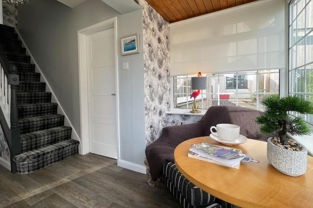 Rhoslan. Boutique Style Farmhouse In Snowdonia Caernarfon Esterno foto
