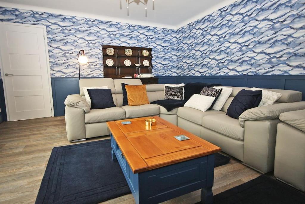 Rhoslan. Boutique Style Farmhouse In Snowdonia Caernarfon Esterno foto